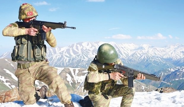 Турецкие военные нейтрализовали 40 членов РПК с начала операции в Ираке