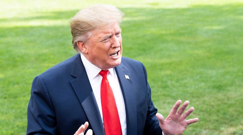Трамп назвал Макрона глупым и пригрозил Франции санкциями