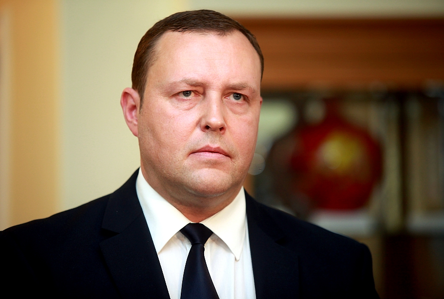 Глава МВД Латвии оскандалился из-за Лепса