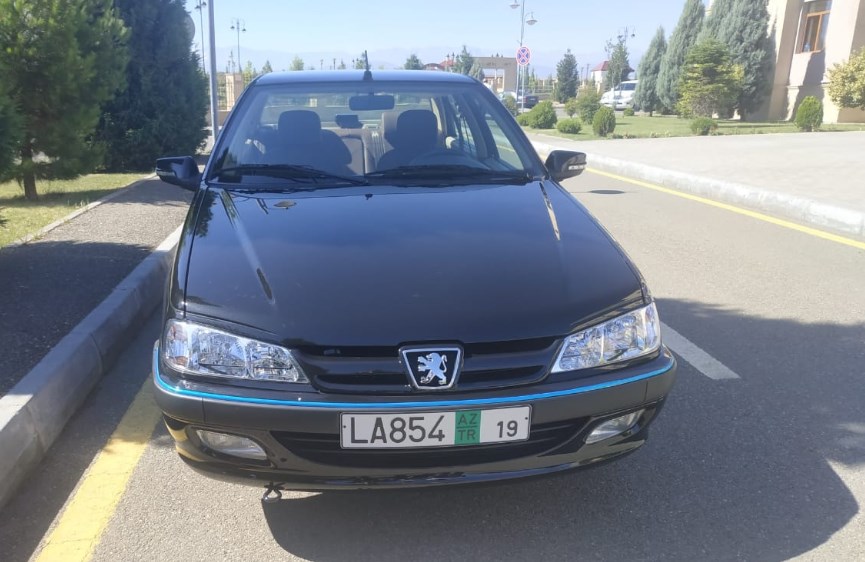 ИВ Кельбаджарского района купила Khazar Peugeot вместо Mercedes S350
