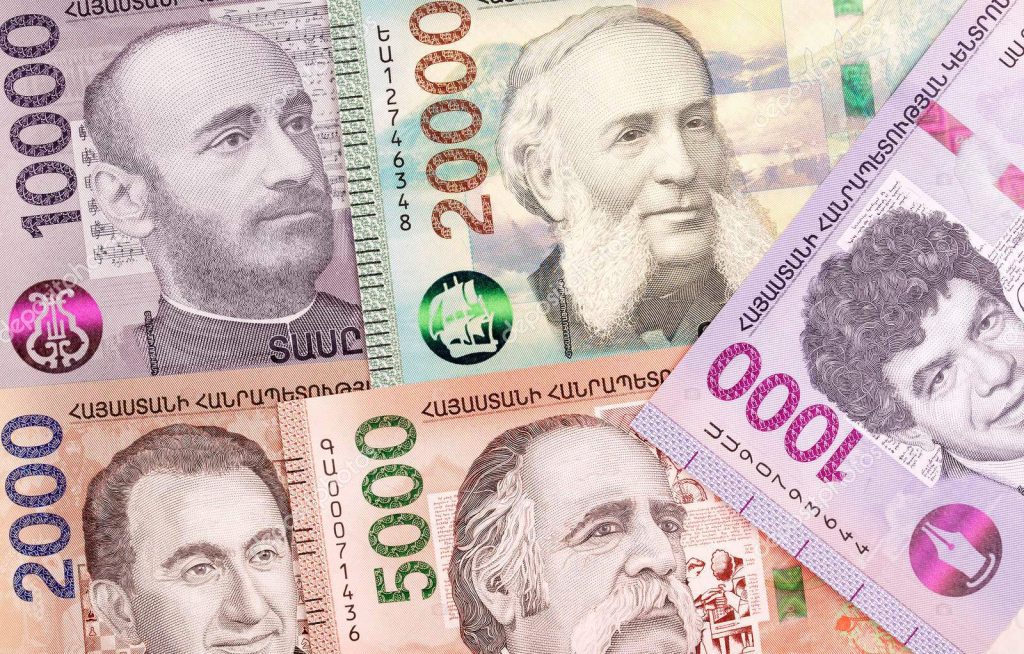 В Армении фальшивомонетчик заказал деньги в типографии