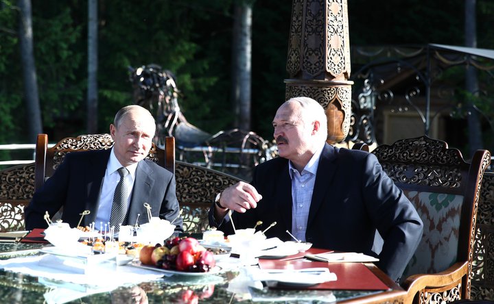 Путин и Лукашенко провели неформальную встречу