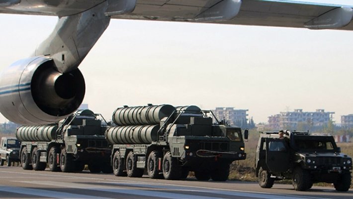 В Турцию прибыл еще один самолет с комплектующими С-400