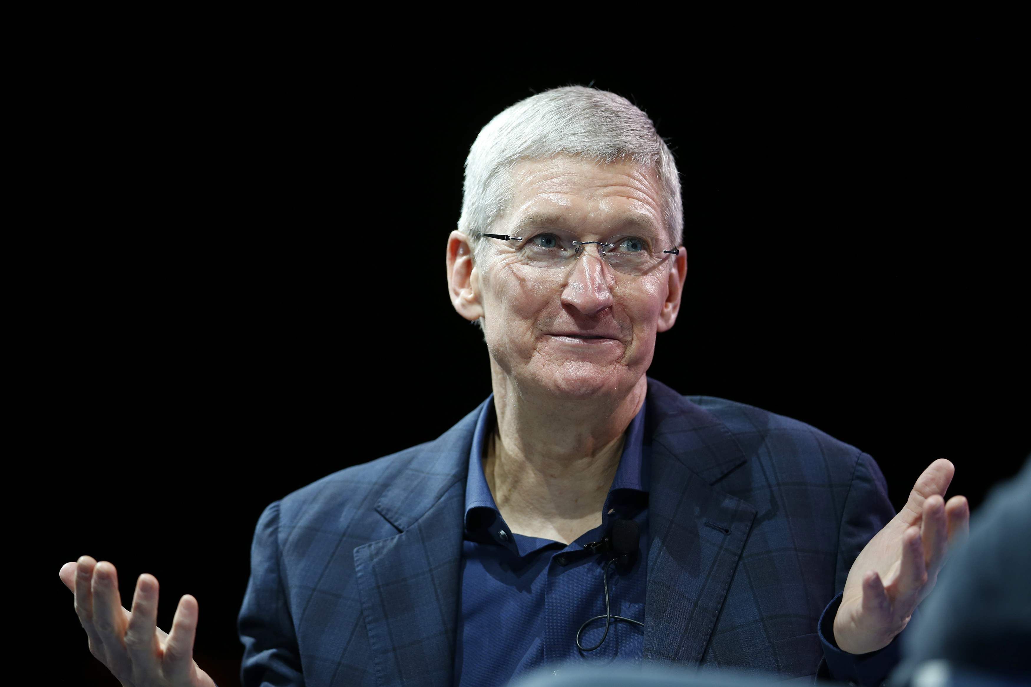 Apple выделит средства на восстановление лесов Амазонии после пожаров