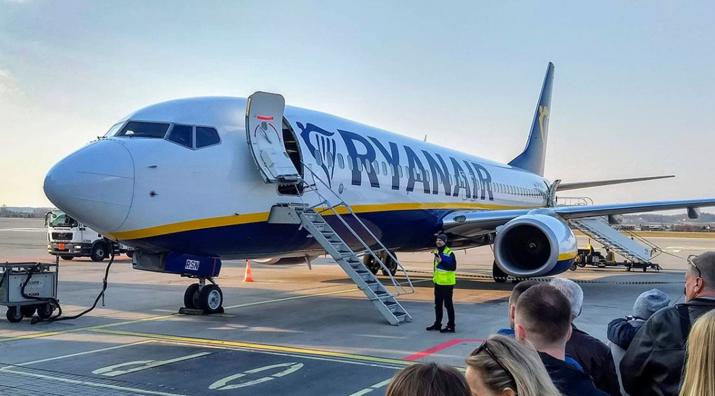 Ирландский лоукостер Ryanair выходит на грузинский авиарынок