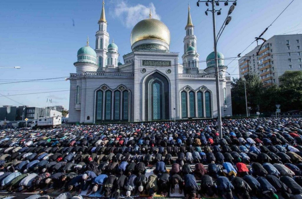 Курбан-байрам в Москве отметили почти четверть миллиона человек