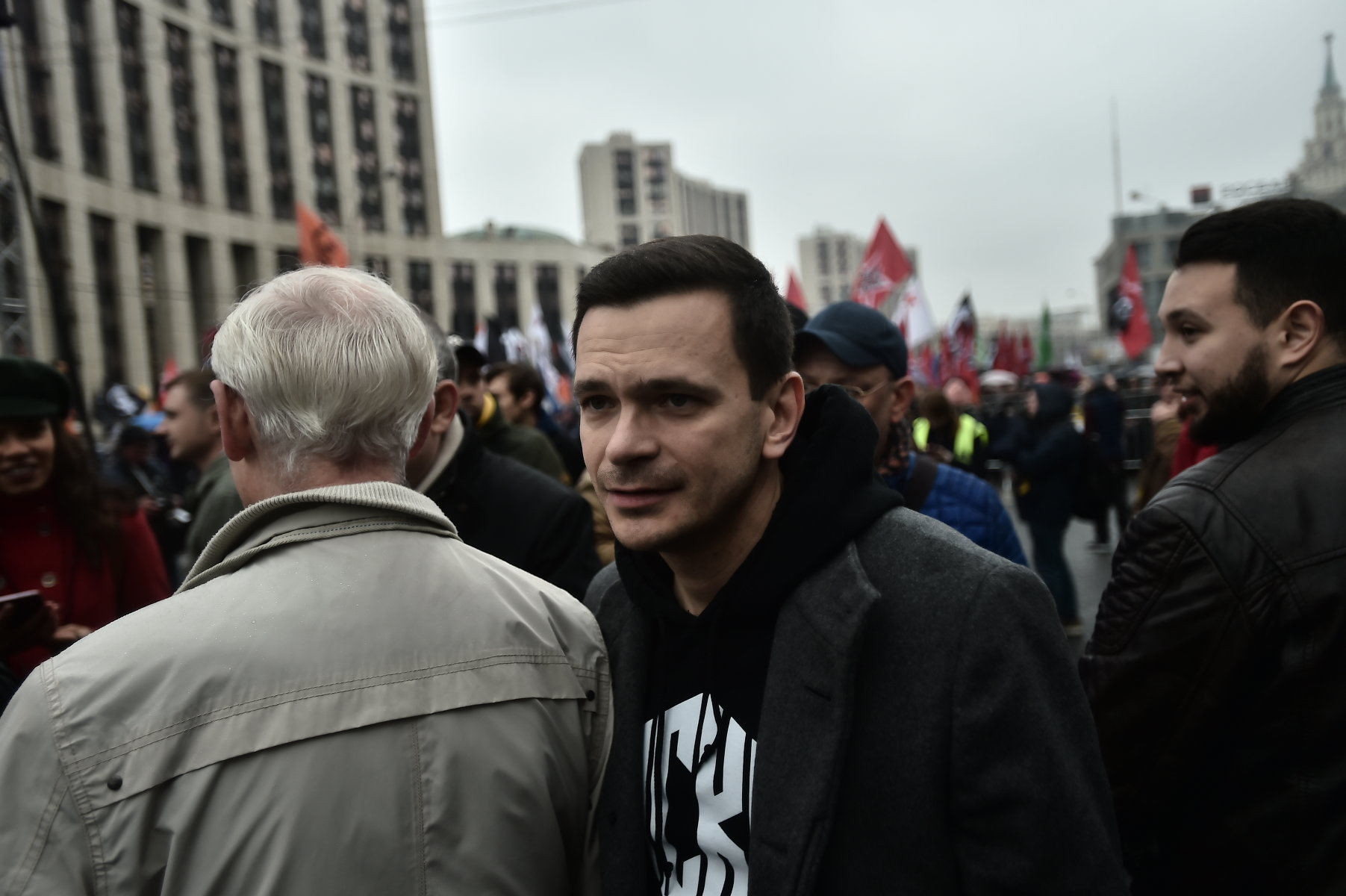 Десятки тысяч человек приняли участие в митинге в Москве