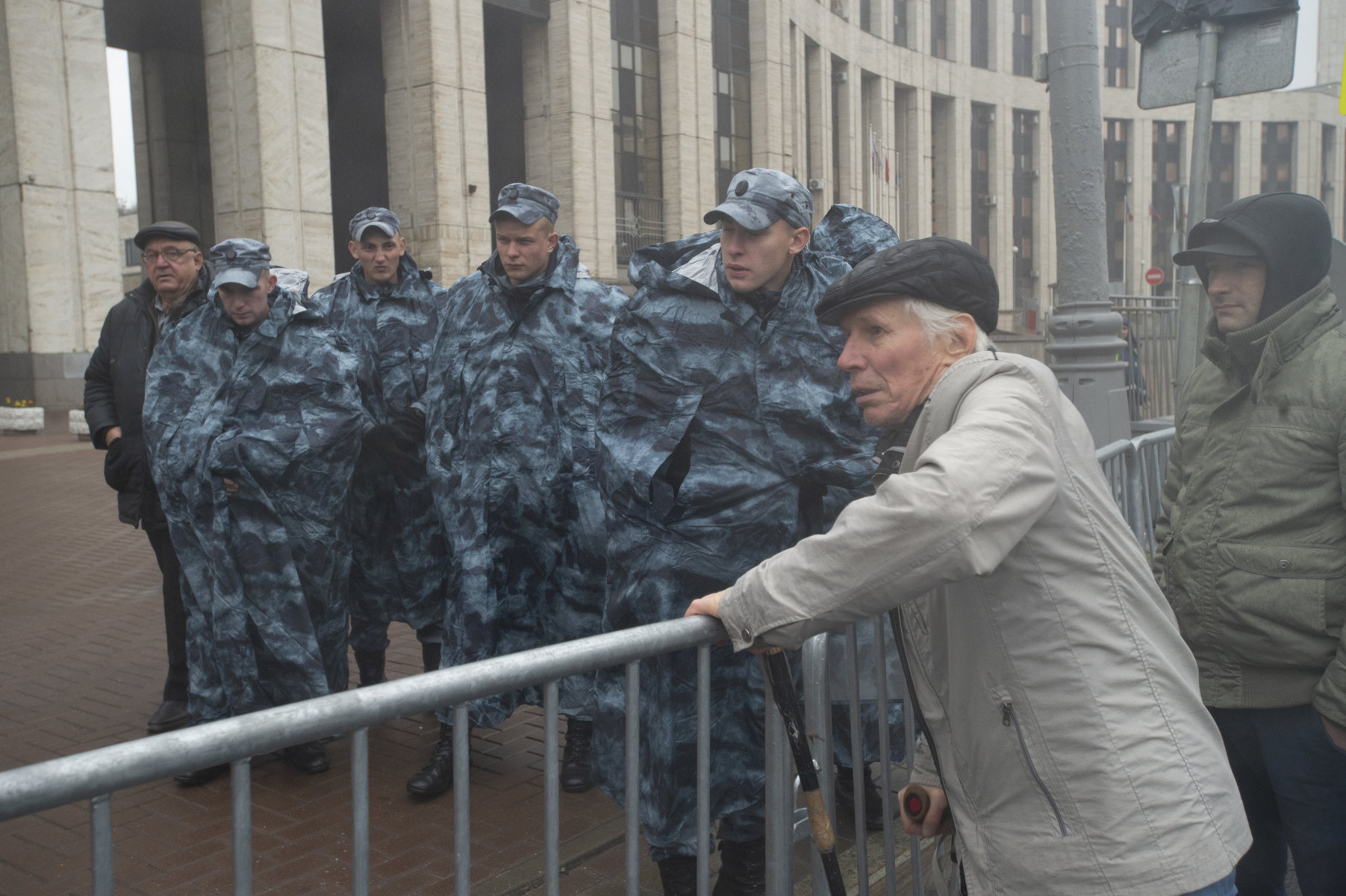 Десятки тысяч человек приняли участие в митинге в Москве