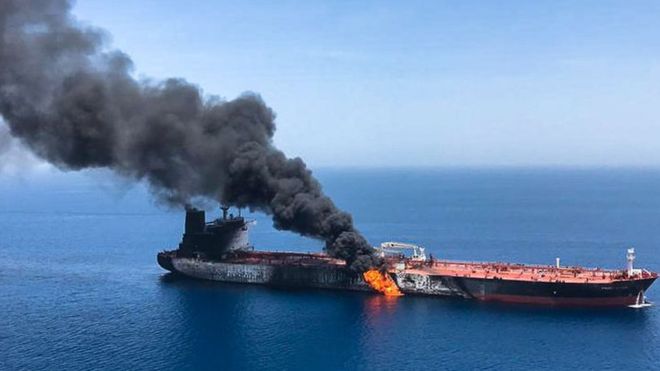 У побережья Саудовской Аравии взорван иранский нефтяной танкер