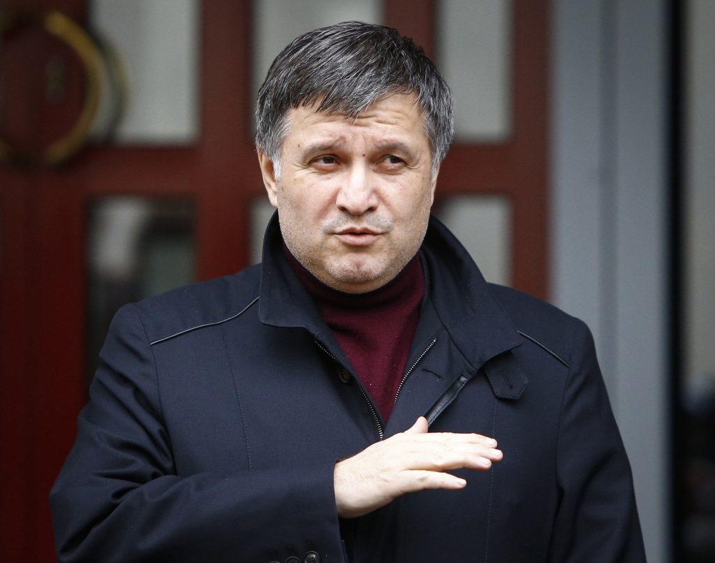 Аваков усомнился в эффективности переговоров Украины и России