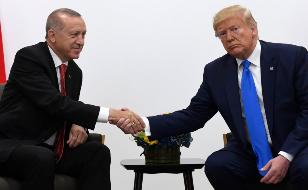 Трамп и Эрдоган обсудили ситуацию в Сирии