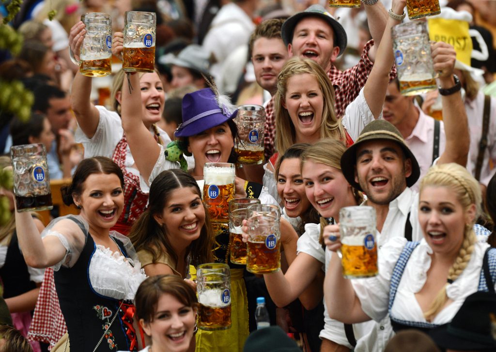 На Oktoberfest в Калифорнии взорвался трансформатор