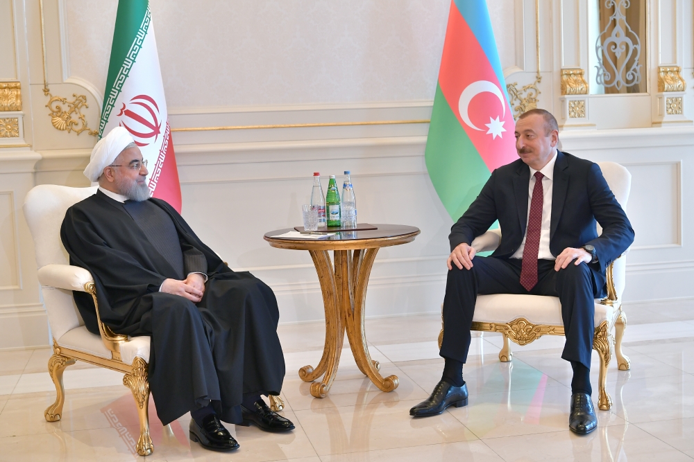 Президент Алиев встретился с иранским коллегой