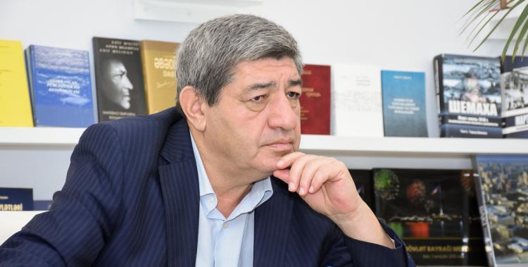 Низами Джафаров: Английский язык очень далек для нас, а Россия - ближайший сосед