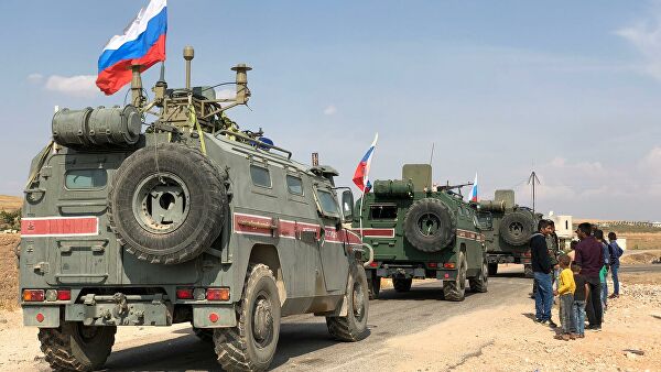 Российская военная полиция начала отвод курдов от сирийско-турецкой границы