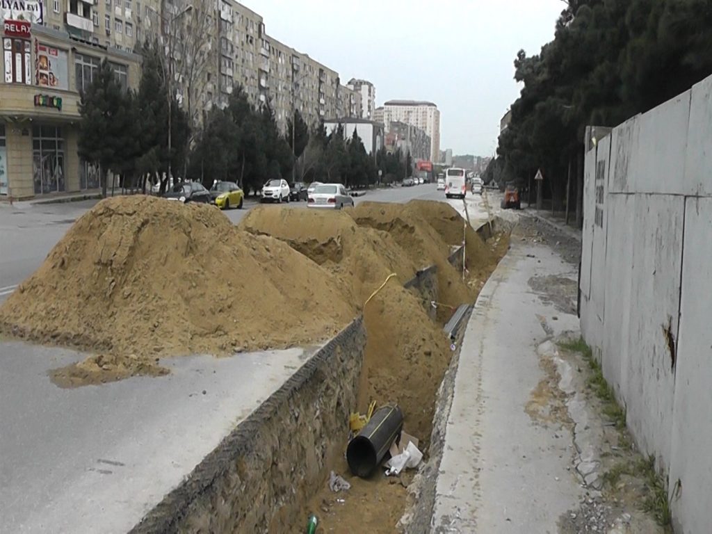 "Азерсу": Мы не должны ремонтировать дороги, которые мы роем