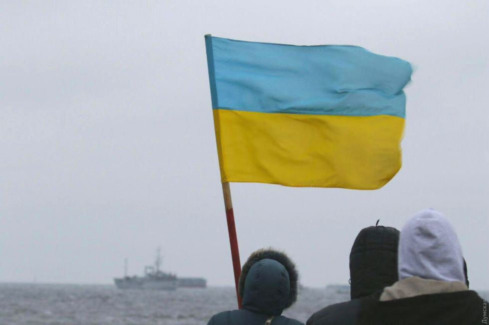 Россия вернула Украине захваченные корабли