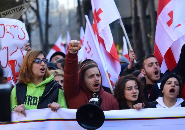 Массовые акции протеста в Тбилиси