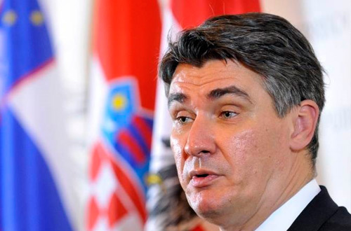 На выборах президента Хорватии лидирует представитель оппозиции