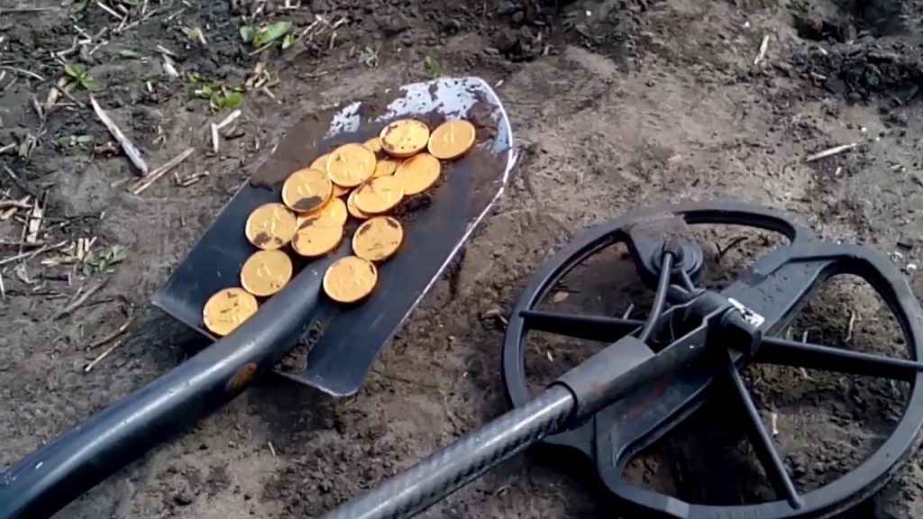 В Польше строители наткнулись на клад старинных монет