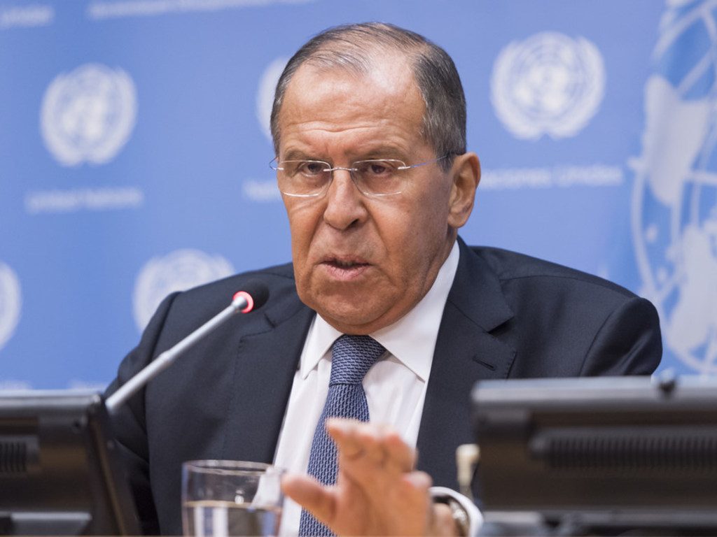 Лавров призвал к прекращению боев в Ливии без предусловий
