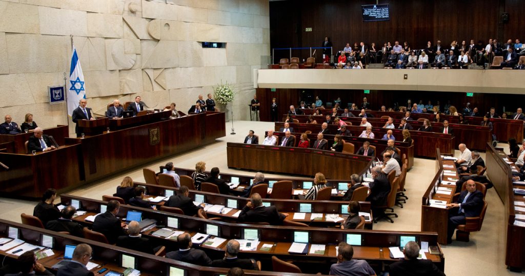 Парламент Израиля принял закон о самороспуске и новых выборах