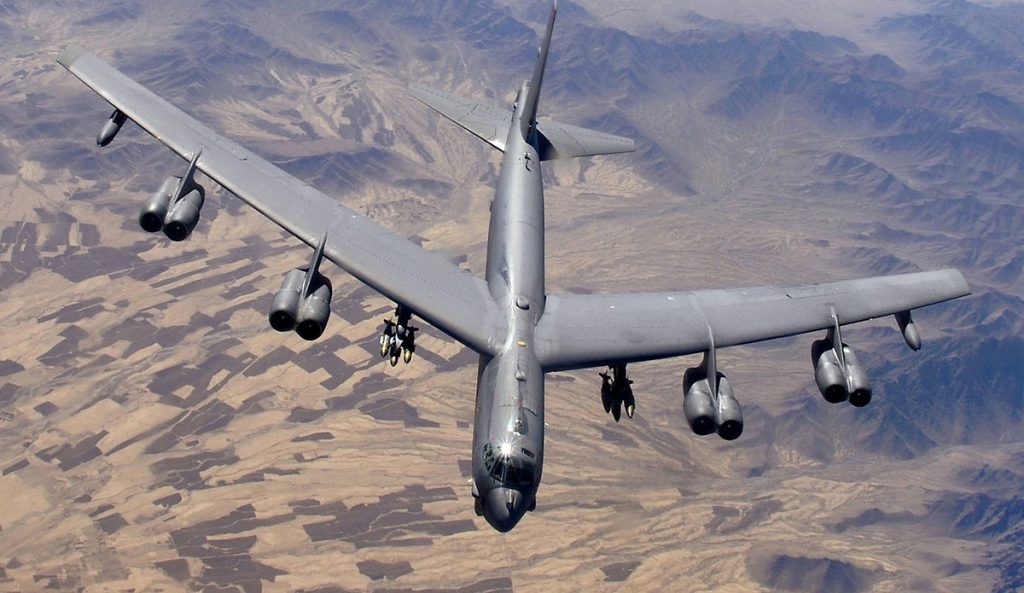 СМИ: США хотят построить в Ираке аэродром для бомбардировщиков B-52