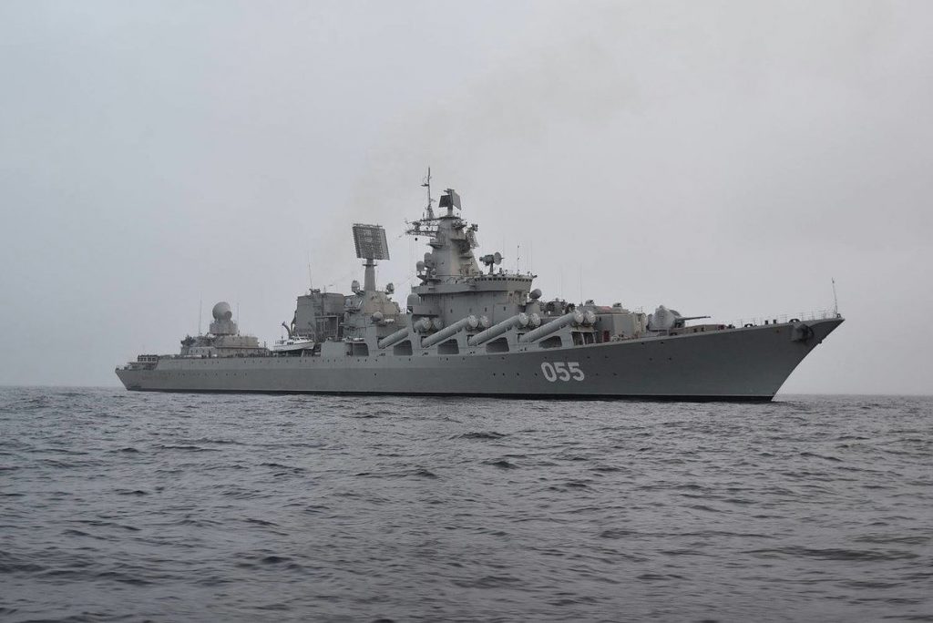Российский ракетный крейсер пострадал от сильного течения в Босфоре