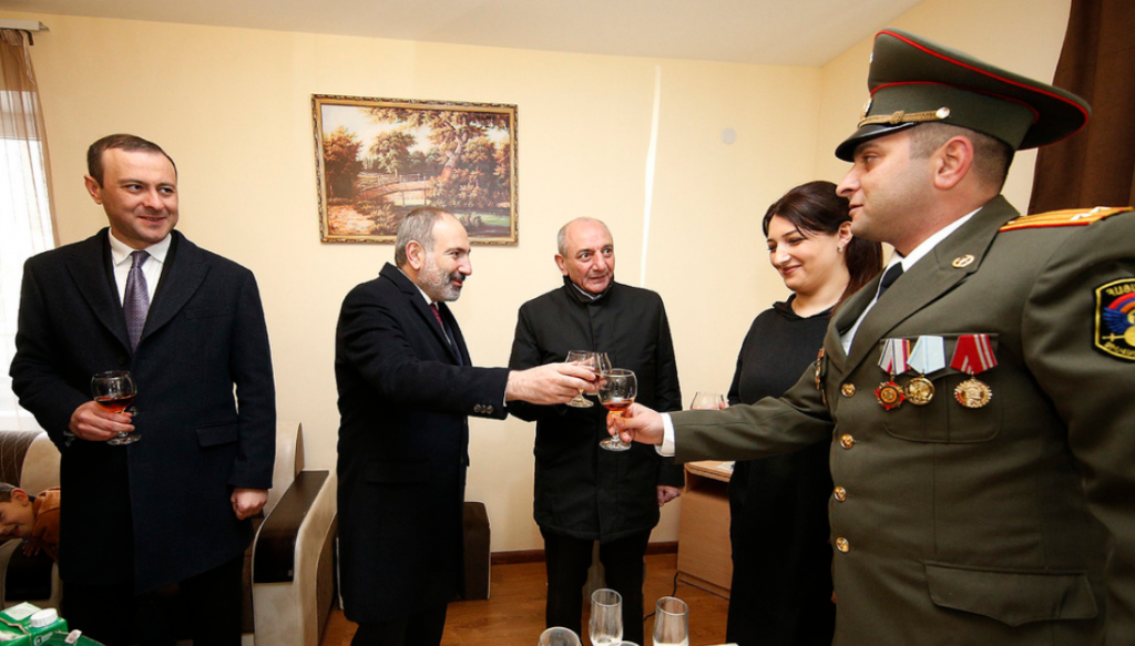 Пашинян прибыл в оккупированный Карабах