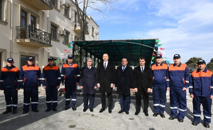Ильхам Алиев принял участие в открытии подземного перехода в Баку