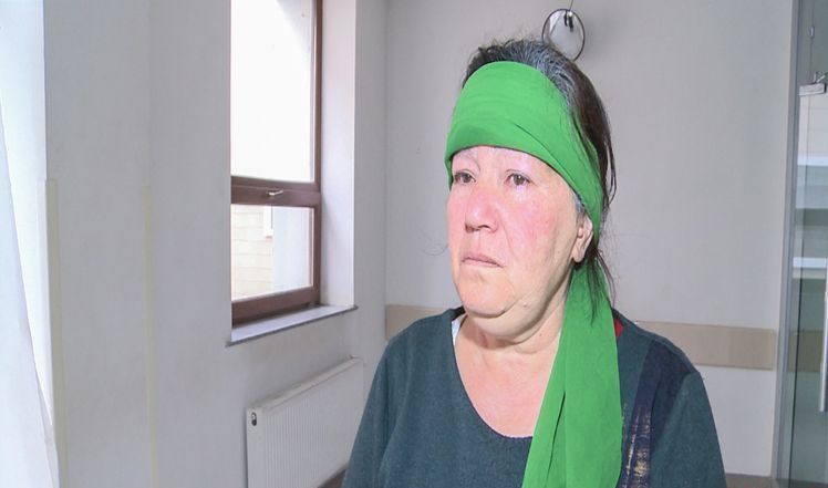 В Азербайджане соседи спасли женщину, которую хотел убить родственник