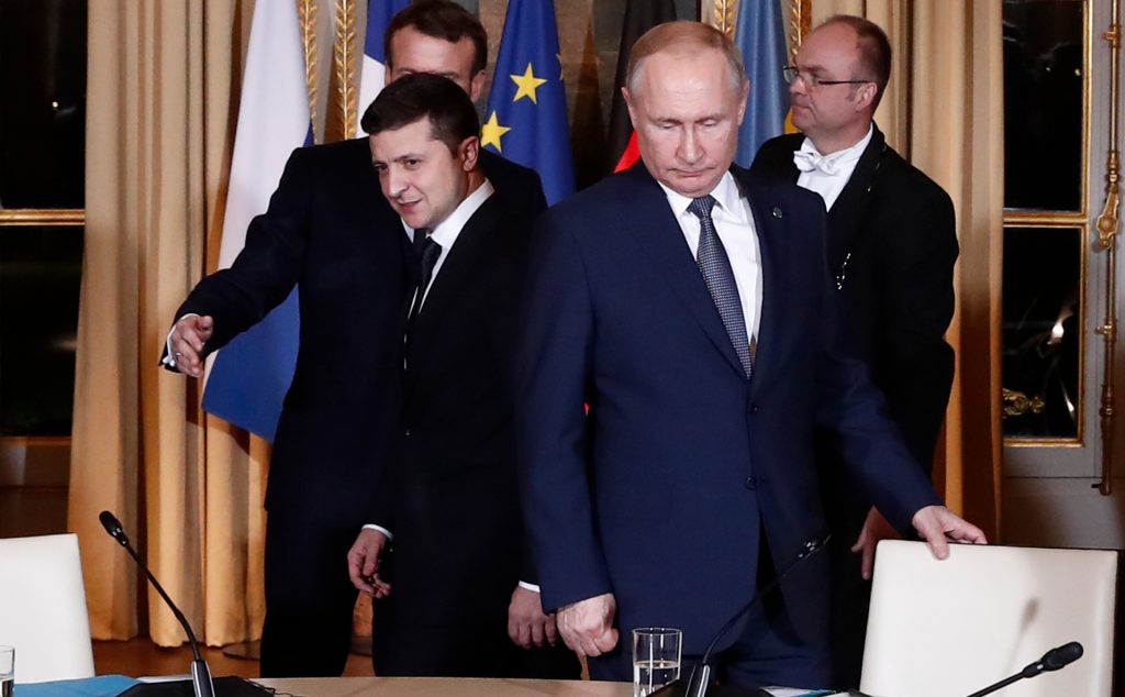 Зеленский отметил сложность диалога с Путиным