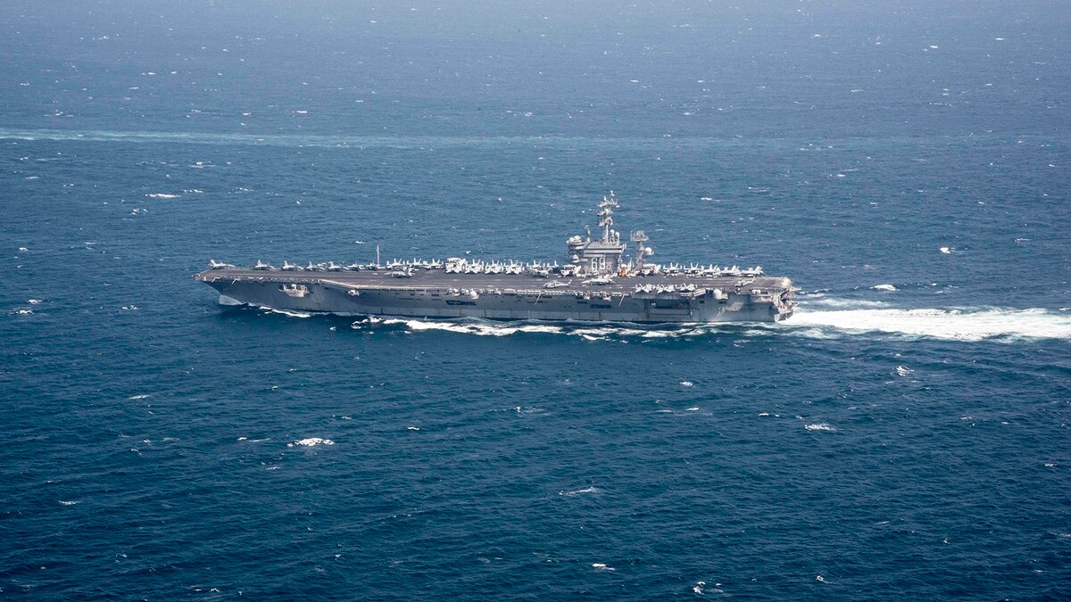 Ударная группа американского флота вошла в Средиземное море