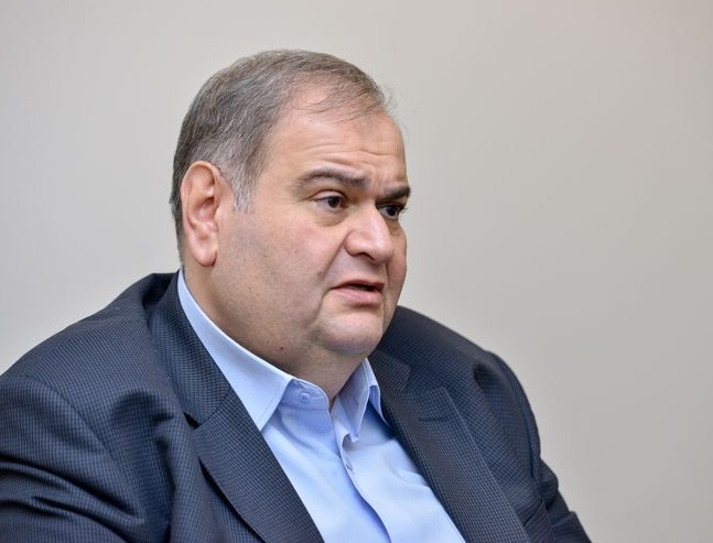 Джамиль Гулиев освобожден от должности директора киностудии «Азербайджанфильм»
