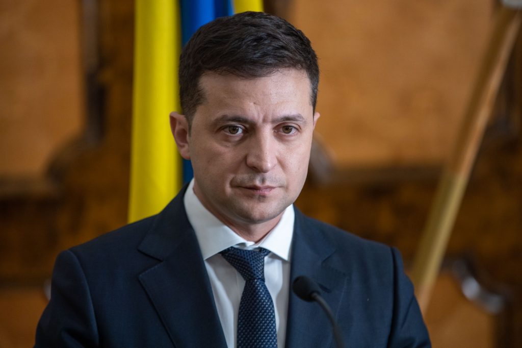 Коронавирус назвали «черным лебедем» для Зеленского
