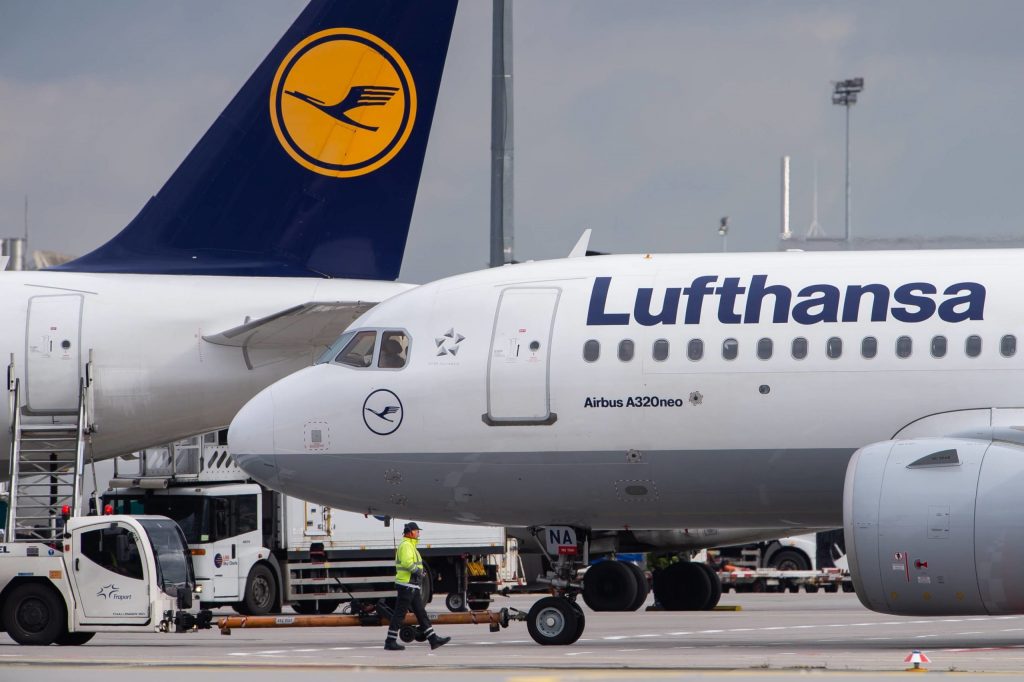 Lufthansa несет рекордные убытки