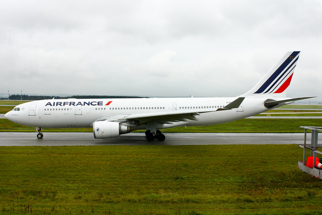 В Конго обстреляли пассажирский самолет Air France