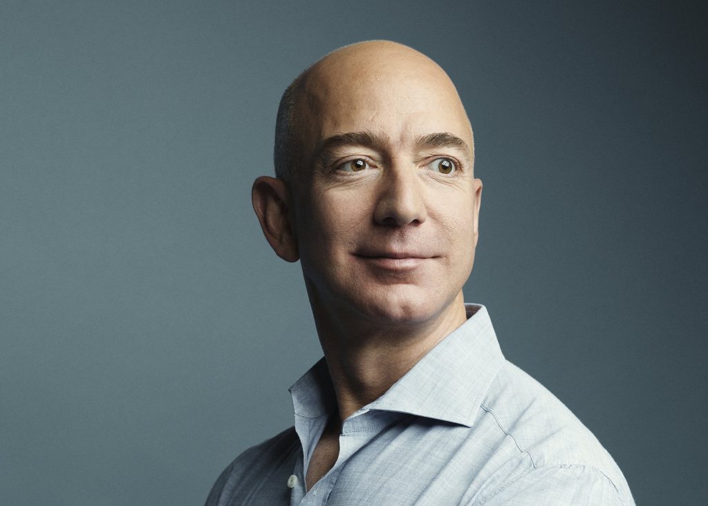 Гендиректор Amazon призвал страны к массовому тестированию на COVID-19