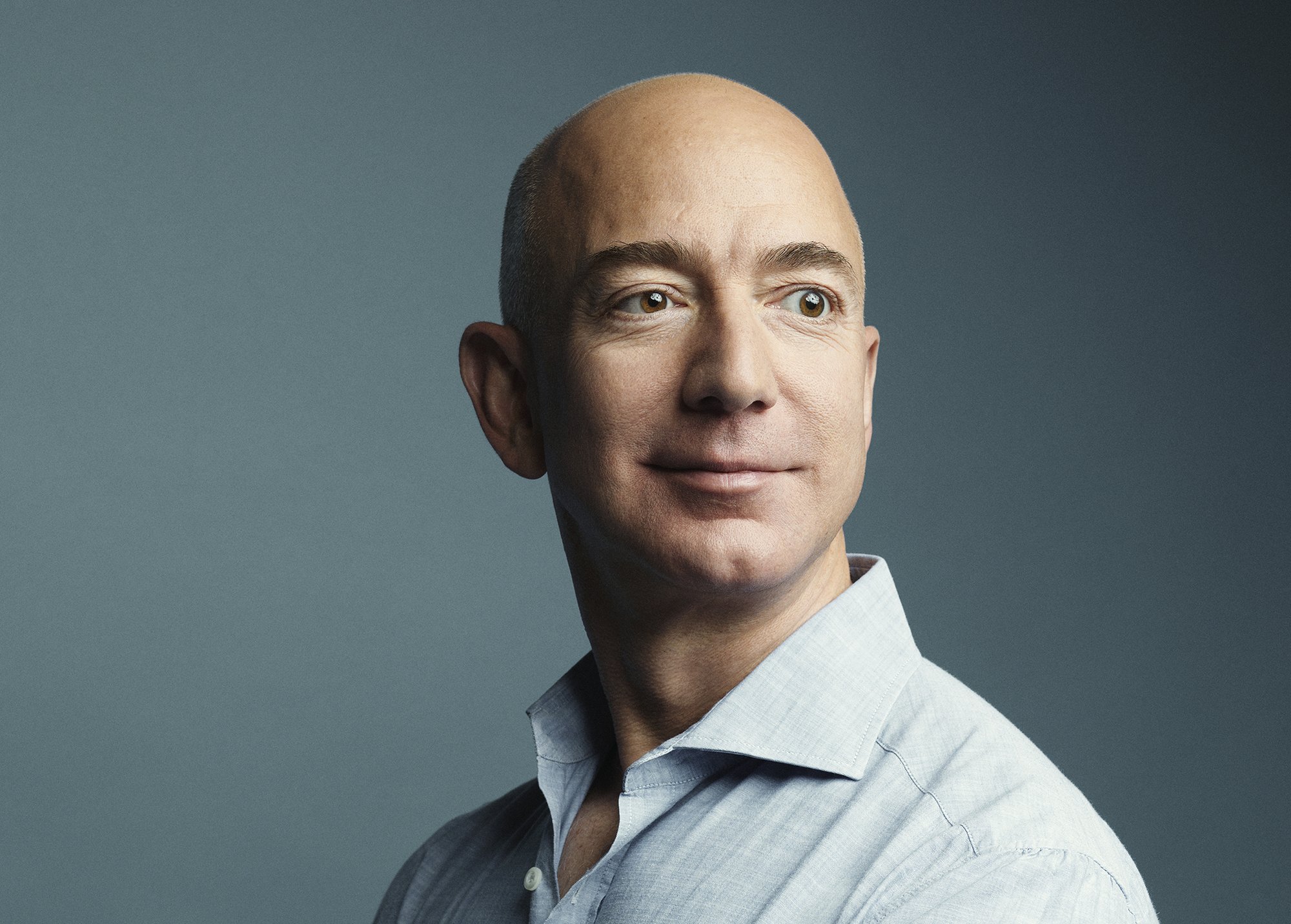 Гендиректор Amazon призвал страны к массовому тестированию на COVID-19