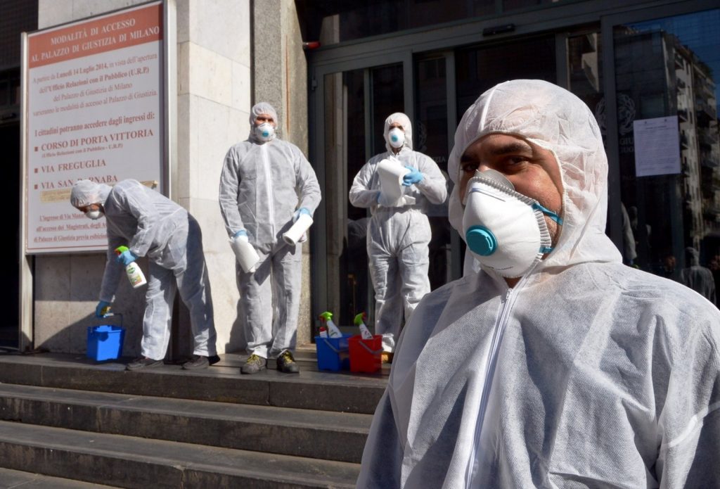 В Сингапуре количество заразившихся COVID-19 за сутки возросло до 75