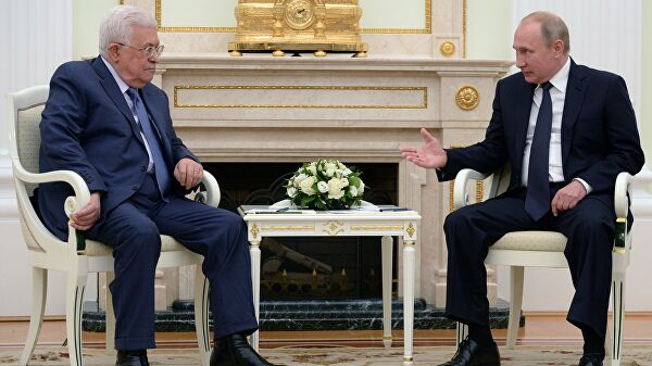 Аббас попросил Путина организовать переговоры с Израилем в Москве