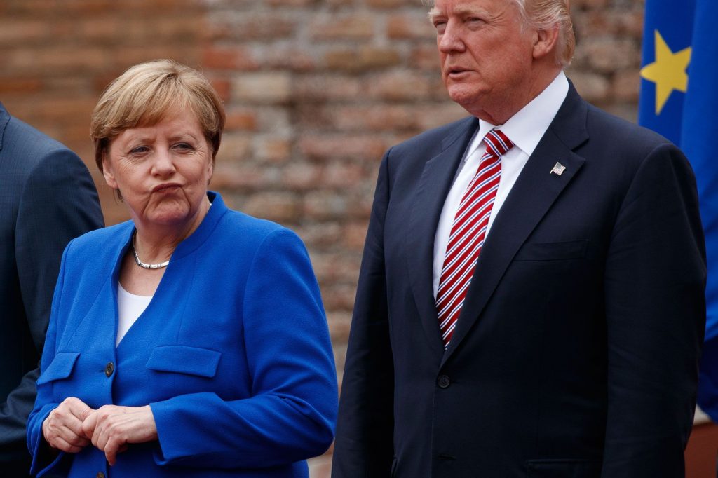 Меркель и Трамп поспорили из-за "Северного потока-2"