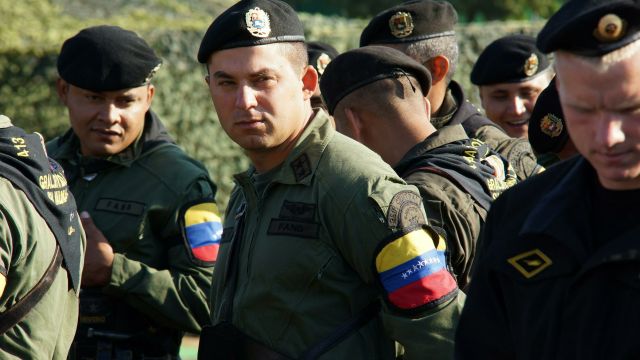 ВС Венесуэлы задержали дезертиров, пытавшихся вторгнуться в страну