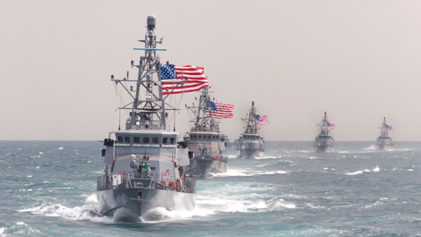 США потребовали не приближаться к их кораблям в Персидском заливе ближе, чем на 100 м