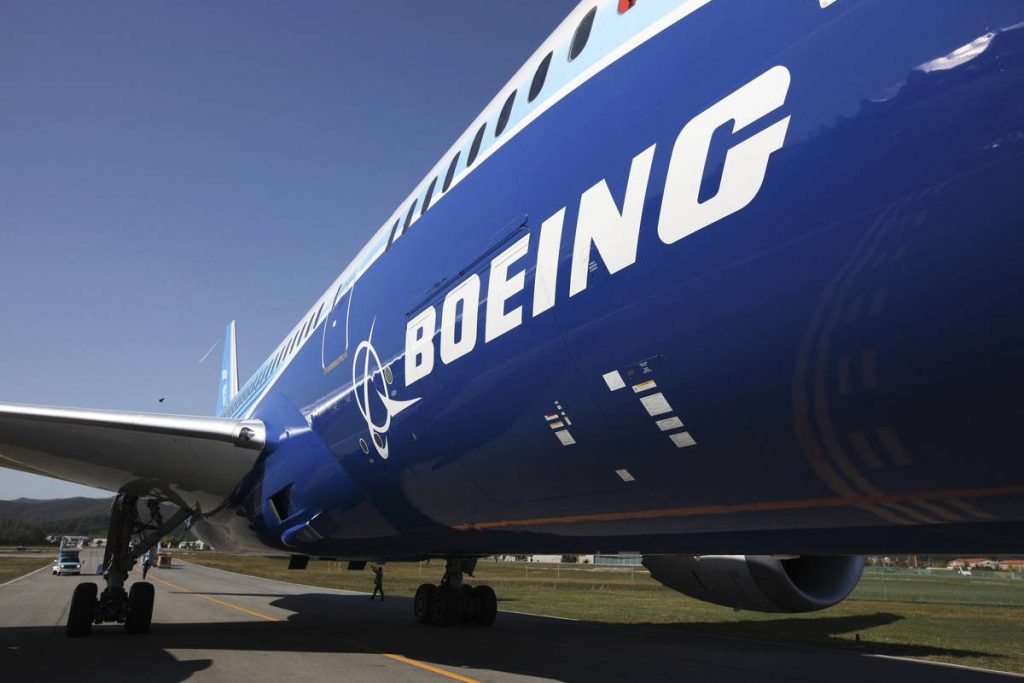 Boeing уволил более 6 700 сотрудников