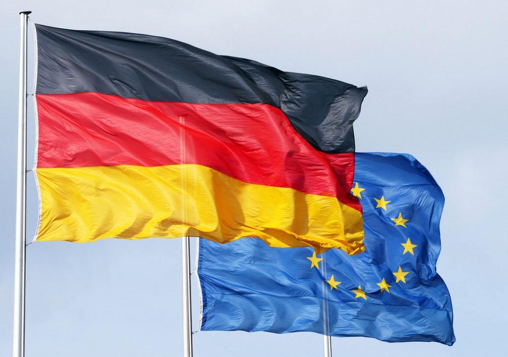 Германия отменила обязательный двухнедельный карантин для приезжающих из стран ЕС