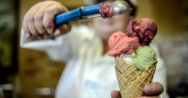 В Гонконге появилось мороженое со вкусом слезоточивого газа