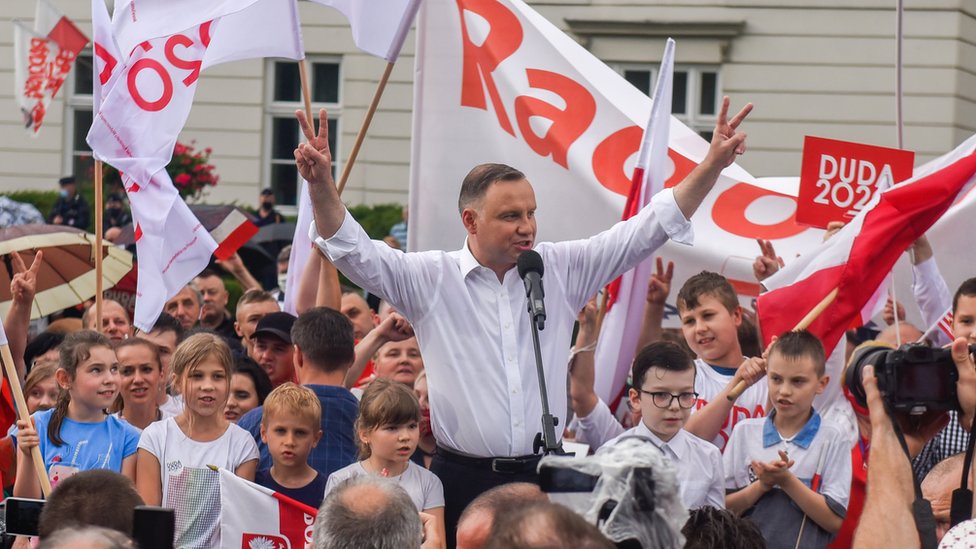 В Польше выбирают президента