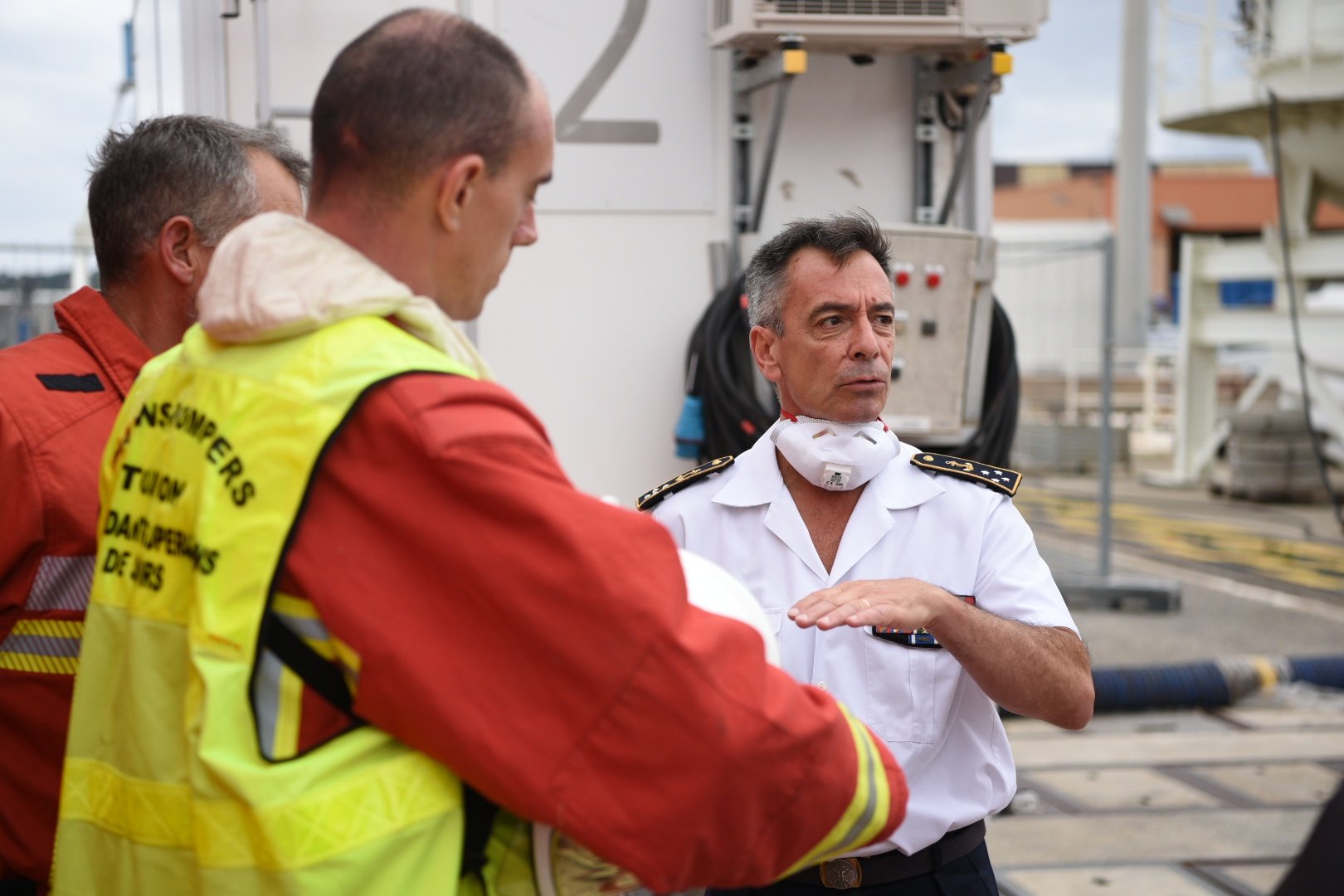 В Тулоне загорелась атомная субмарина