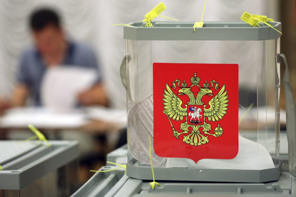 Сепаратистов "ДНР" отправят в Ростов голосовать по "путинским" поправкам